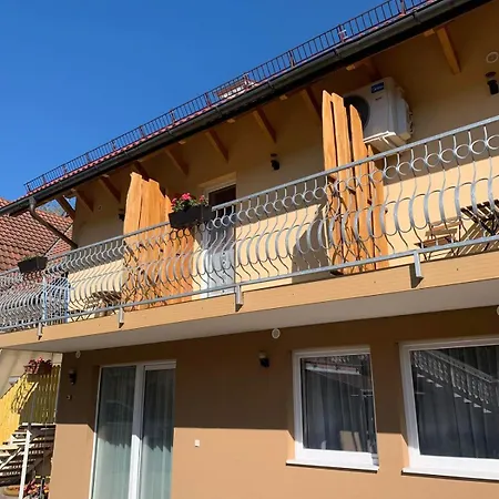 Molnar Pensjonat Zamárdi