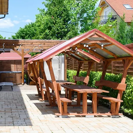 Molnar 게스트하우스 3*